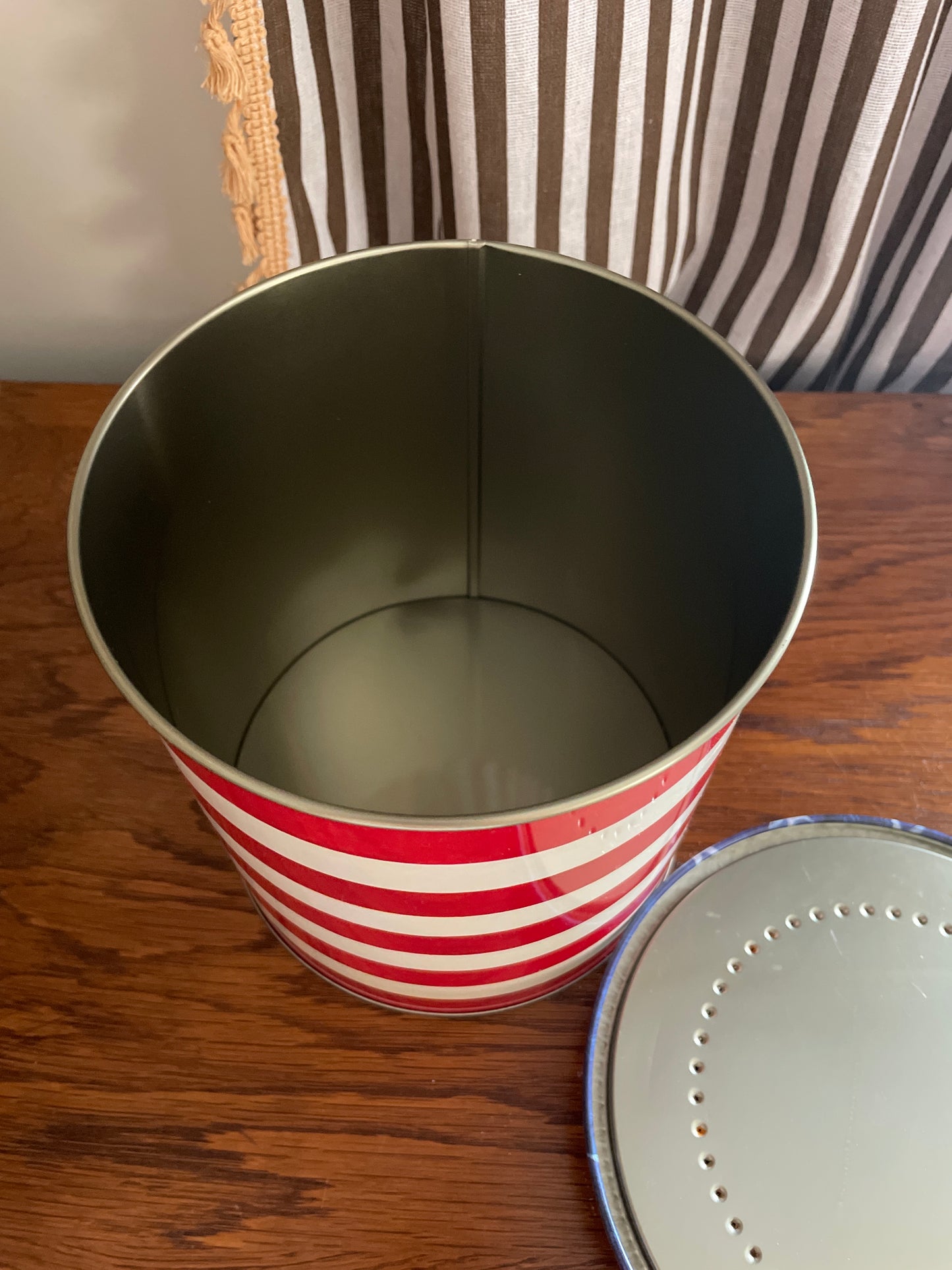 American Flag Tin