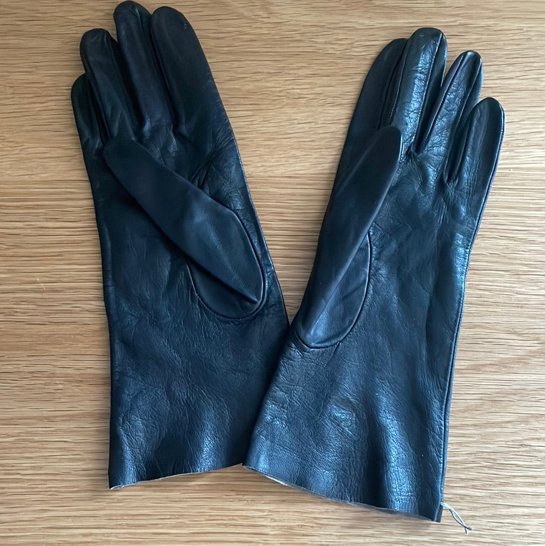 Black Leather Gloves