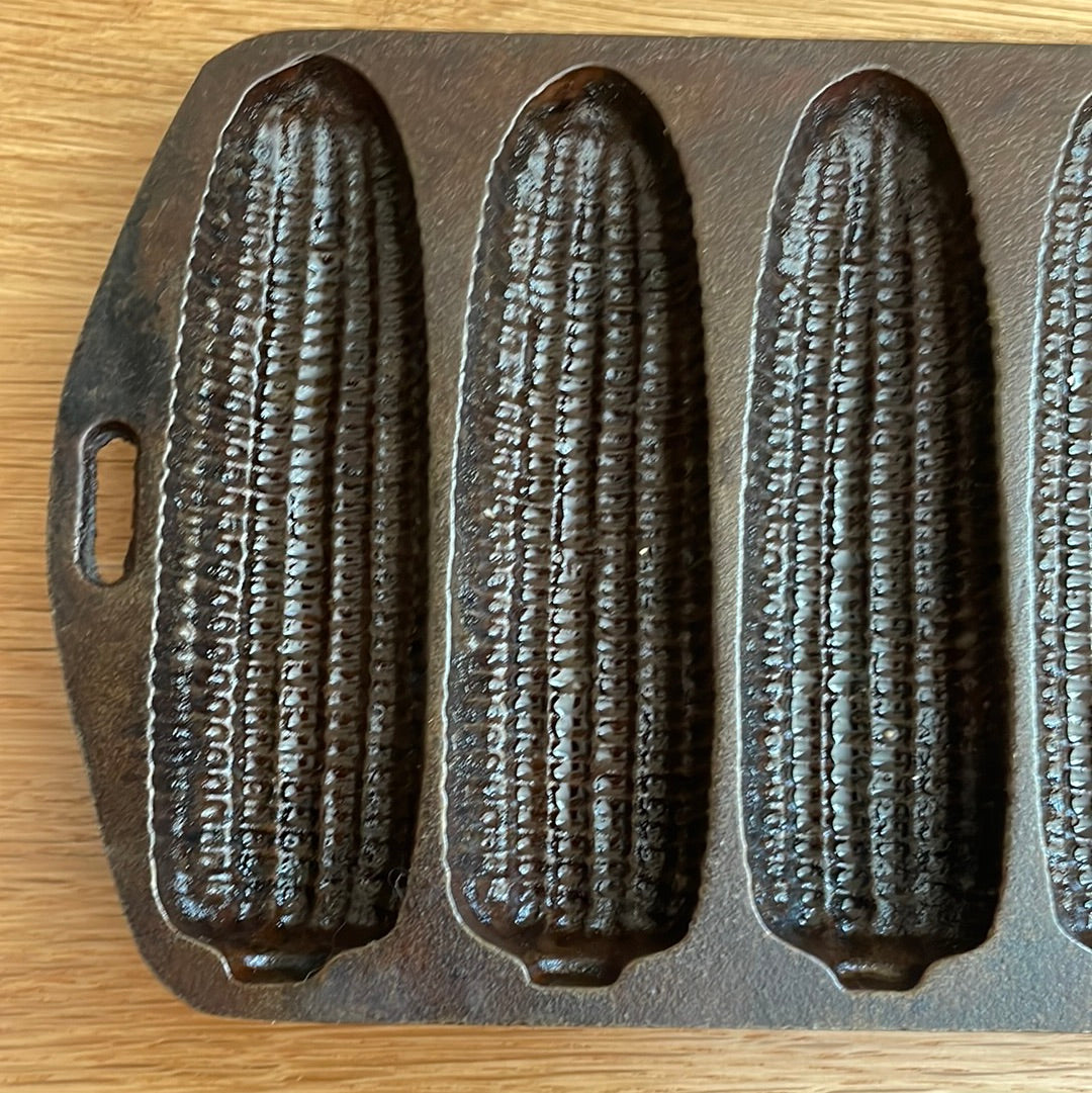 Cast Iron Corncob Pan